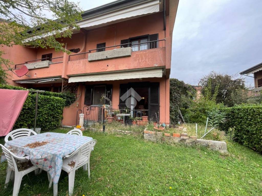 Villa a Schiera in vendita a Saronno