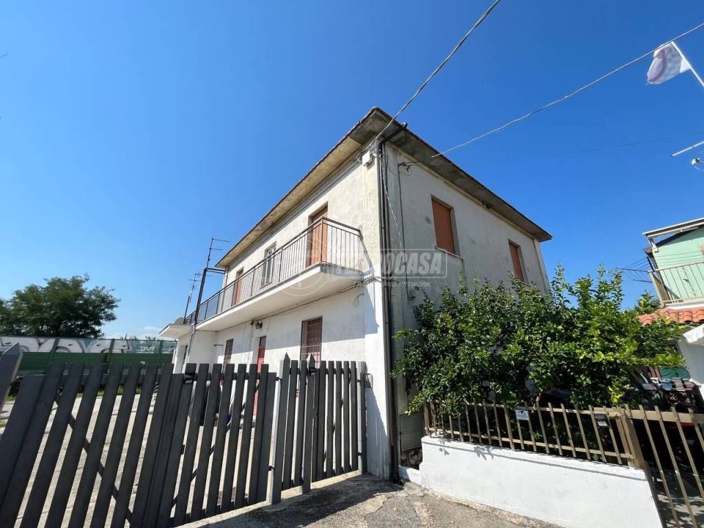Appartamento in vendita a Francavilla al Mare via Antonella d'Aquino 40