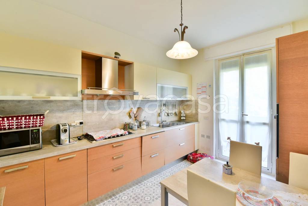 Appartamento in vendita a Seveso via Monte Palanzone, 6