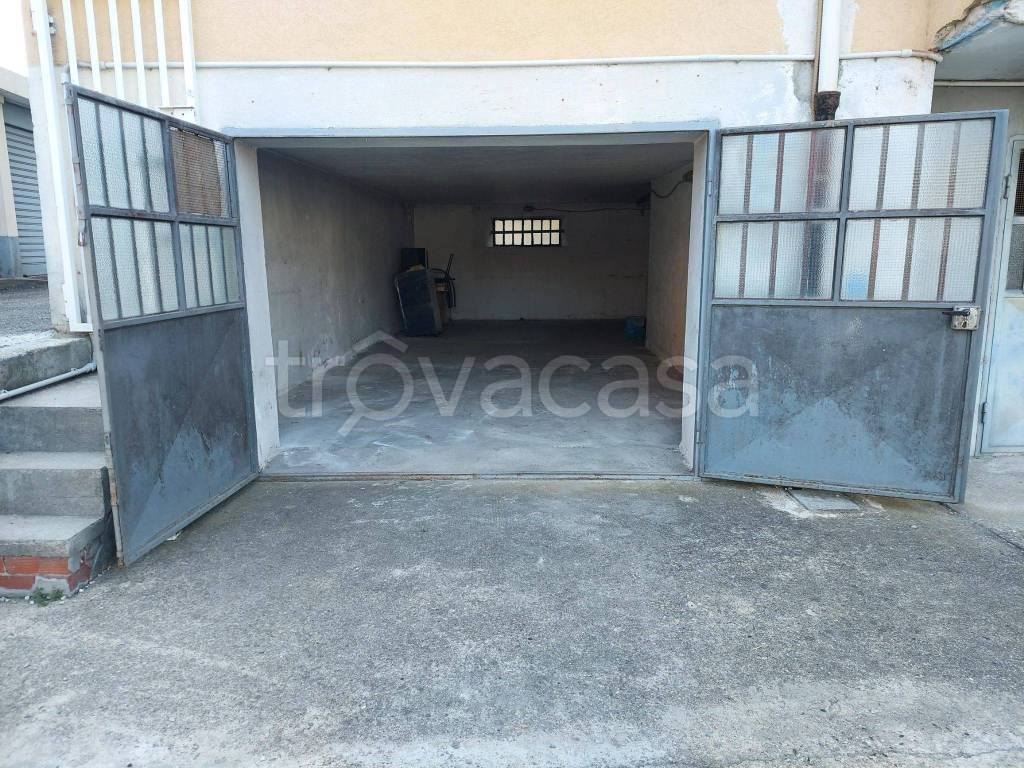 Garage in vendita a Settimo Torinese via San Mauro, 53