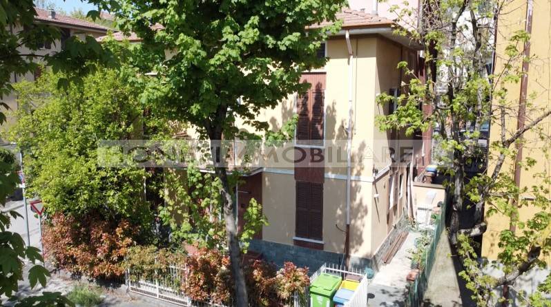 Villa in vendita a Salsomaggiore Terme via Benedetto Antelami, 19