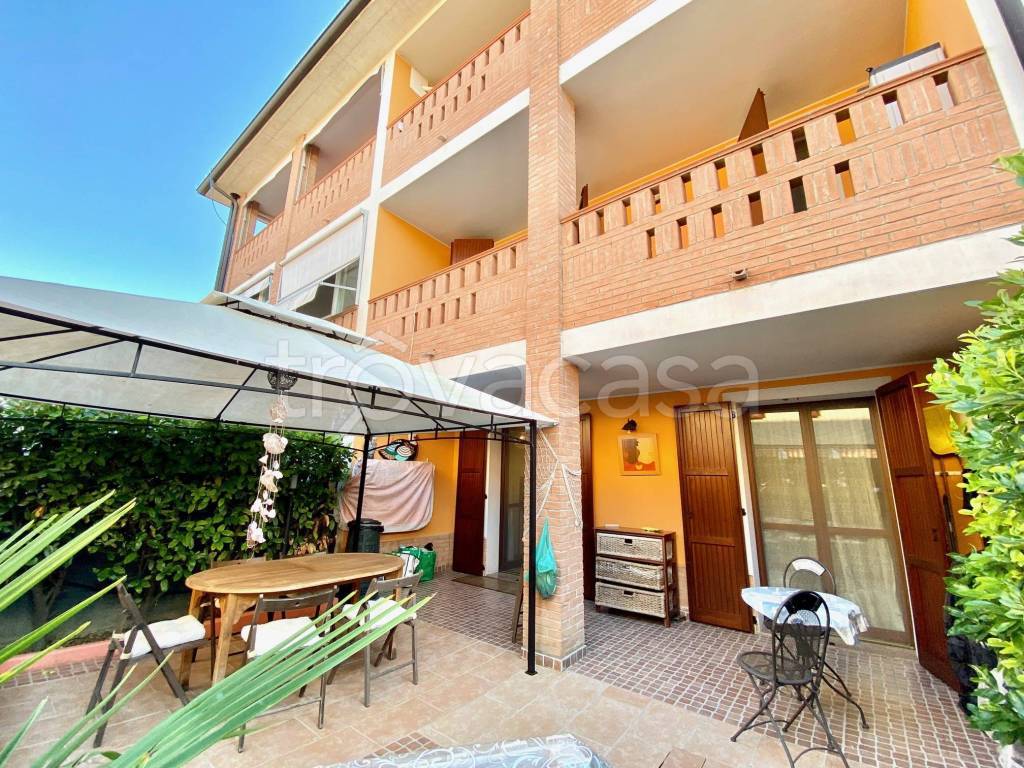 Villa a Schiera in vendita a San Martino in Rio via Dinazzano