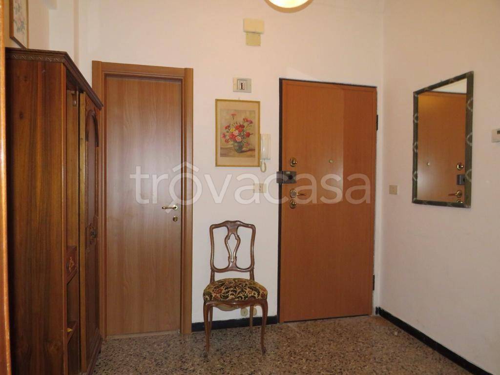 Appartamento in vendita a Loano via Aurelia, 79