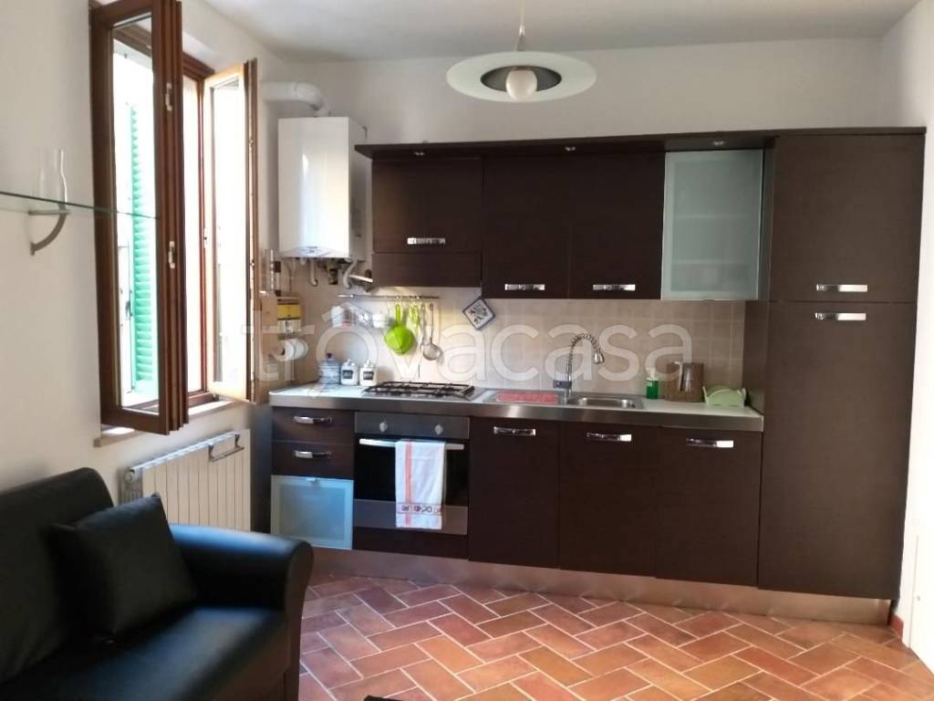 Appartamento in in vendita da privato a Siena via del Pian d'Ovile, 41