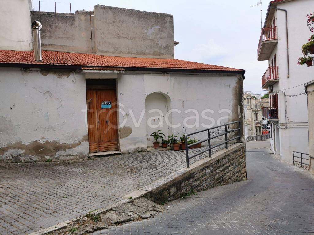 Villa in in vendita da privato a Montefalcone nel Sannio via Regina Margherita, 49