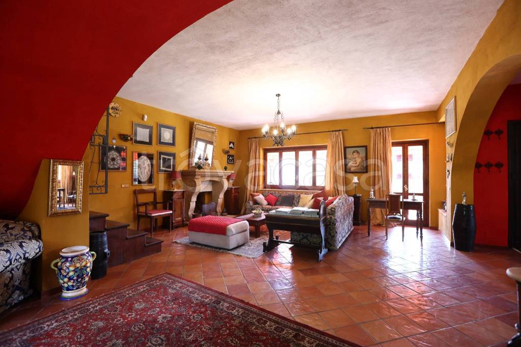 Villa in vendita a Montalto Uffugo via Cristoforo Colombo, 129