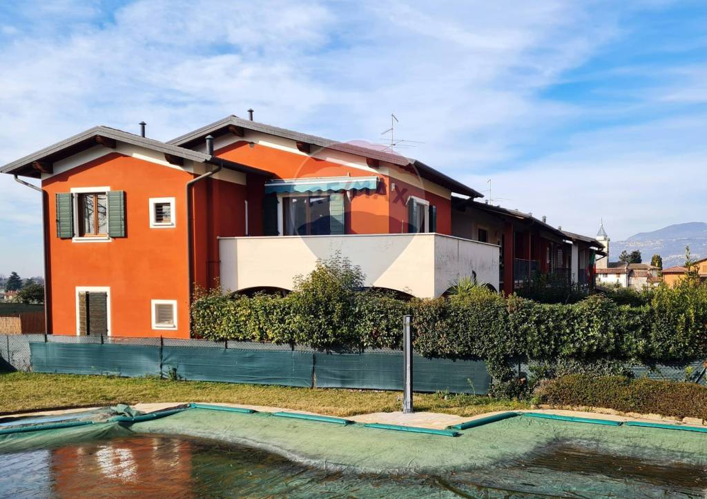 Appartamento in vendita a Muscoline via Valtenesi, 19