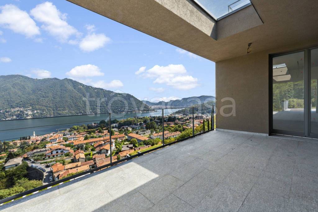 Villa in vendita a Cernobbio via Vittorio Veneto