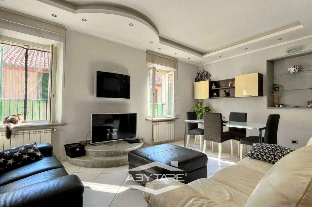 Appartamento in vendita a Carignano via Umberto I, 5
