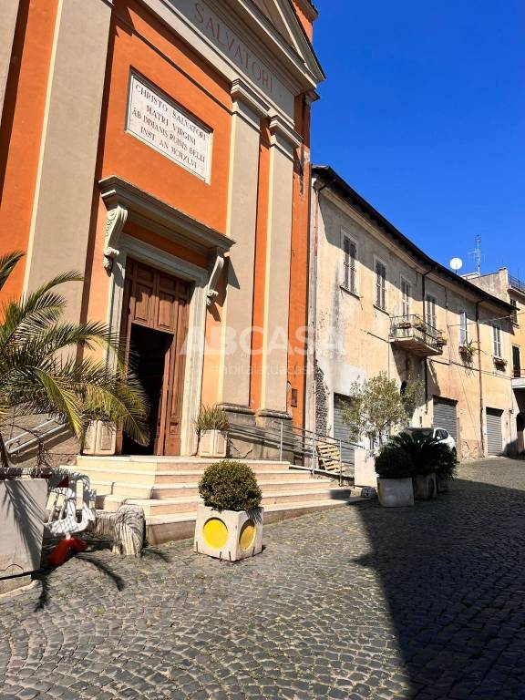 Appartamento in vendita a Velletri piazza San Salvatore