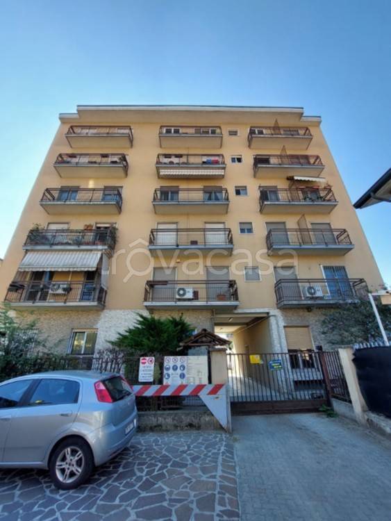 Appartamento in vendita a Sant'Angelo Lodigiano via Madre Cabrini