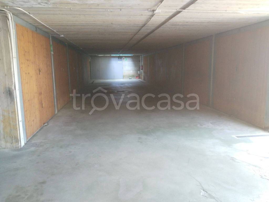 Garage in vendita a La Cassa via Cavalier Rolle Giovanni, 12
