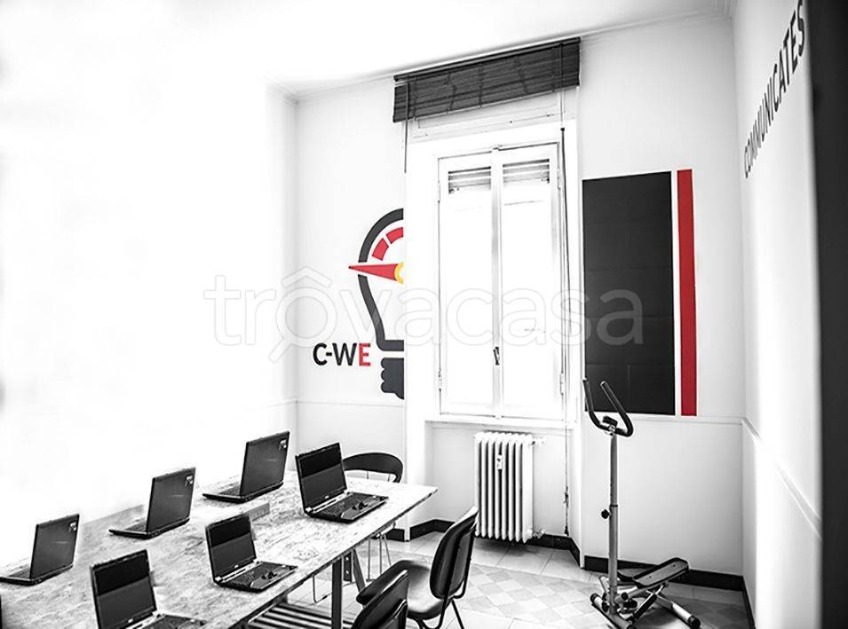 Ufficio in in affitto da privato a Saronno via San Giuseppe, 72