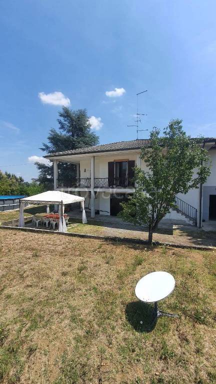 Villa in in vendita da privato a Borgonovo Val Tidone strada Moretta