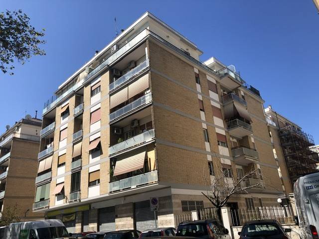 Appartamento in vendita a Roma viale Giovanni Battista Valente, 67