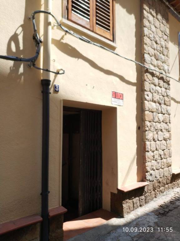 Bar in in affitto da privato a Castelbuono via Dafni, 3