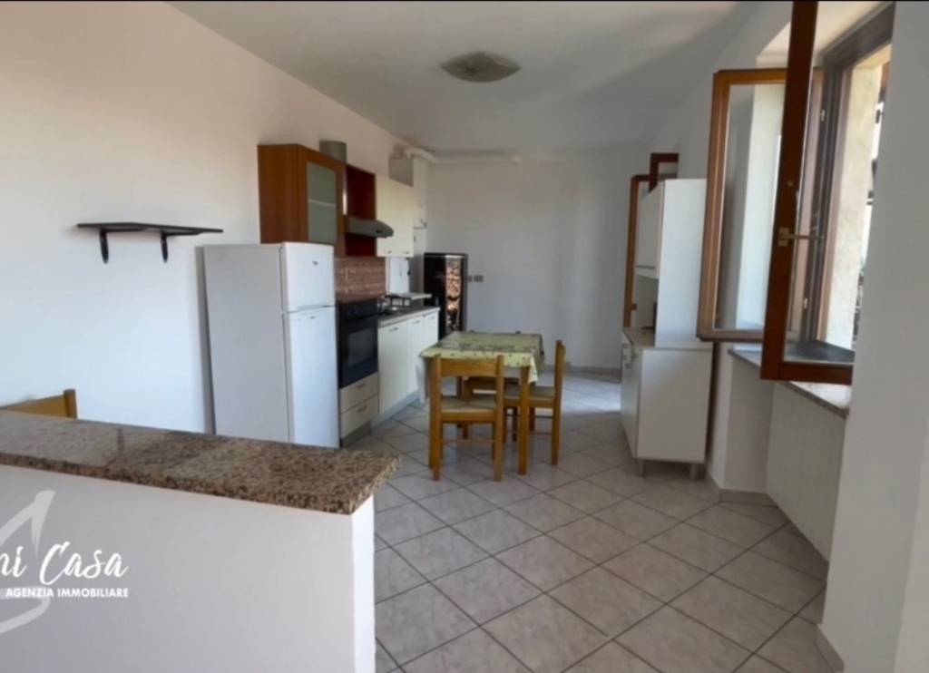 Appartamento in in vendita da privato a Castelletto sopra Ticino vicolo Giuseppe Mazzini, 8