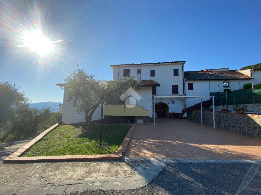 Casa Indipendente in vendita a Bolano via Tirolo, 55