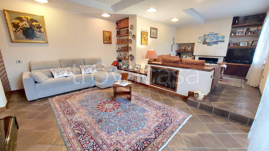 Villa Bifamiliare in vendita a Riccione viale Castrocaro, 62