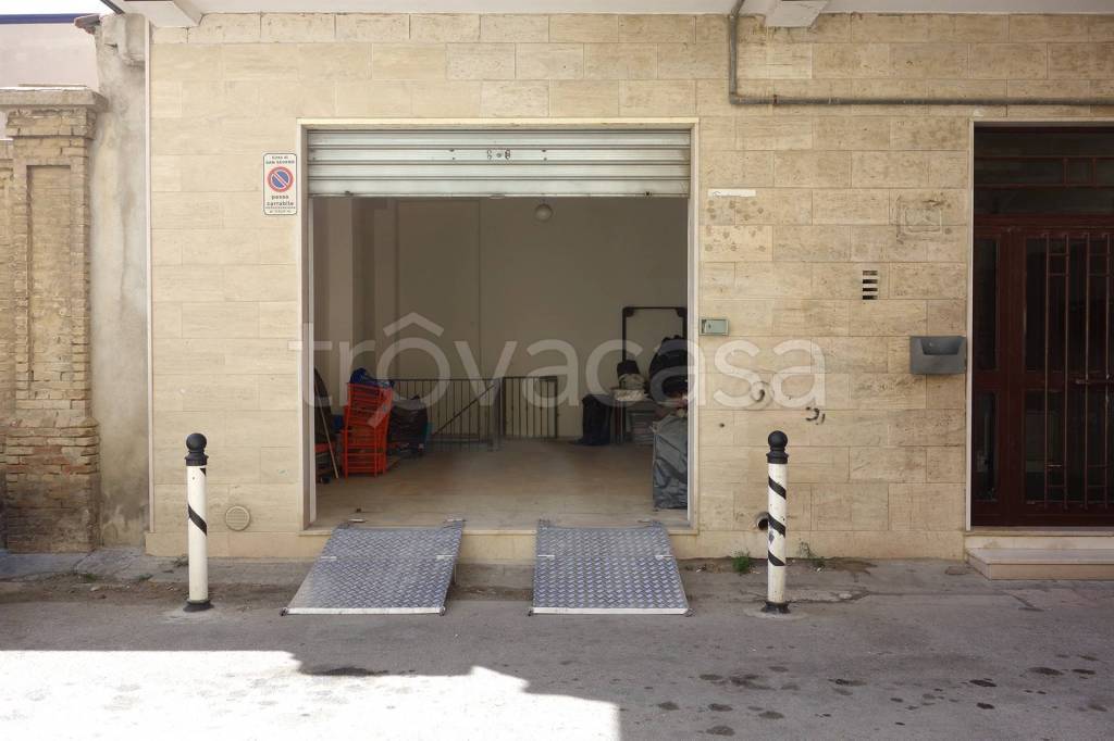 Garage in vendita a San Severo via Filippo Turati, 7