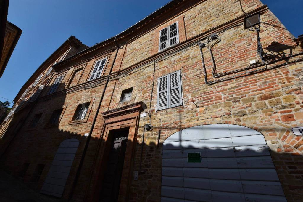 Casale in vendita a Santa Vittoria in Matenano via Sabina, 11