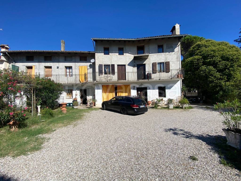 Villa in vendita a Povoletto via Roma