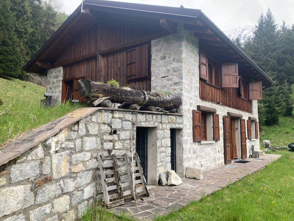 Casa Indipendente in vendita a Temù via molni