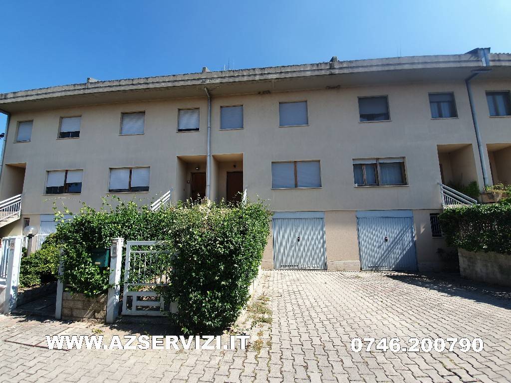 Villa a Schiera in vendita a Rieti via Alcibiade d'Orazi