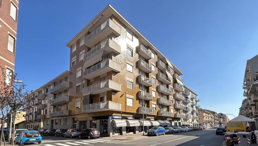Appartamento in vendita a Moncalieri via Piave, 2