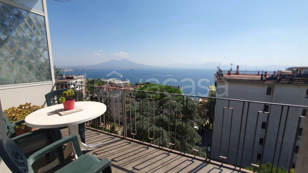 Appartamento in vendita a Napoli via Tito Livio