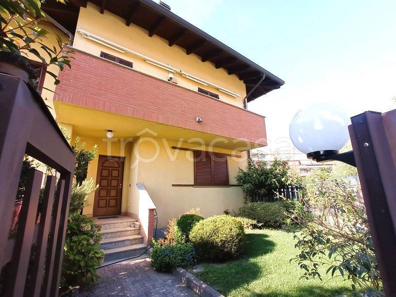 Villa a Schiera in vendita a Novara strada Rizieri, 12