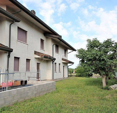 Villa a Schiera in vendita a Rosolina piazza Martiri Della Liberta 1