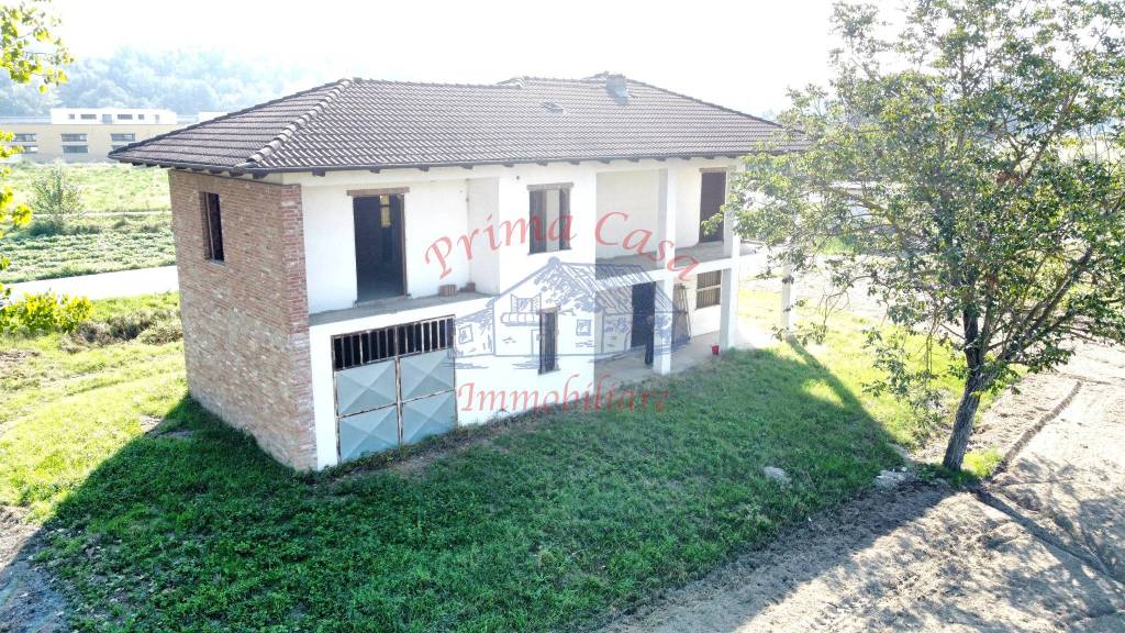 Villa in vendita a Costigliole d'Asti strada Valle Tanaro, 4