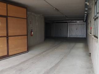 Garage in vendita a bormio via giacinto sertorelli, 29/a