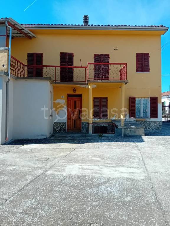 Villa in in vendita da privato a Vigliano d'Asti via Lorenzo Adorno, 3