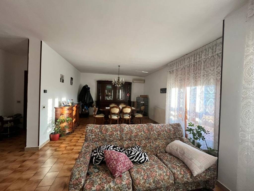 Appartamento in vendita a Porto Viro corso Risorgimento