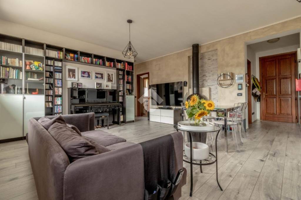 Appartamento in vendita a Valsamoggia via Piave, 1