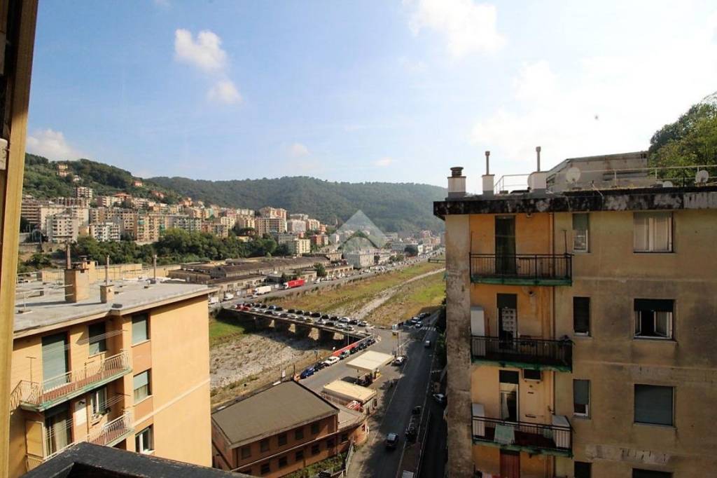 Appartamento in vendita a Genova via Piacenza, 110C