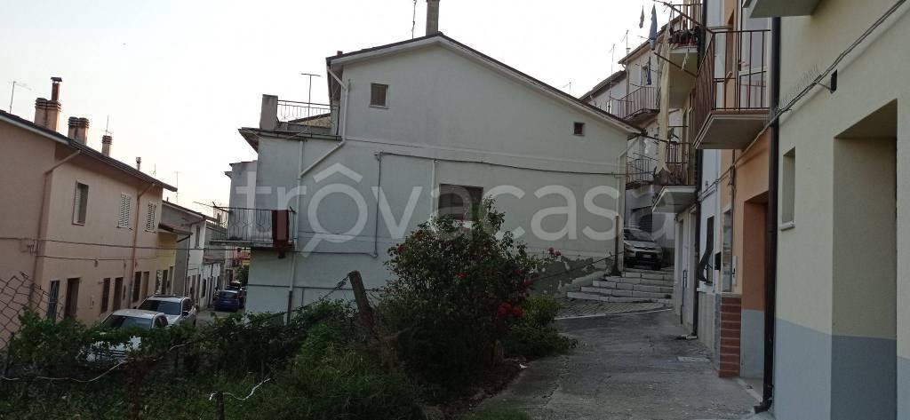 Appartamento in in vendita da privato a San Bartolomeo in Galdo vico Fortore, 21
