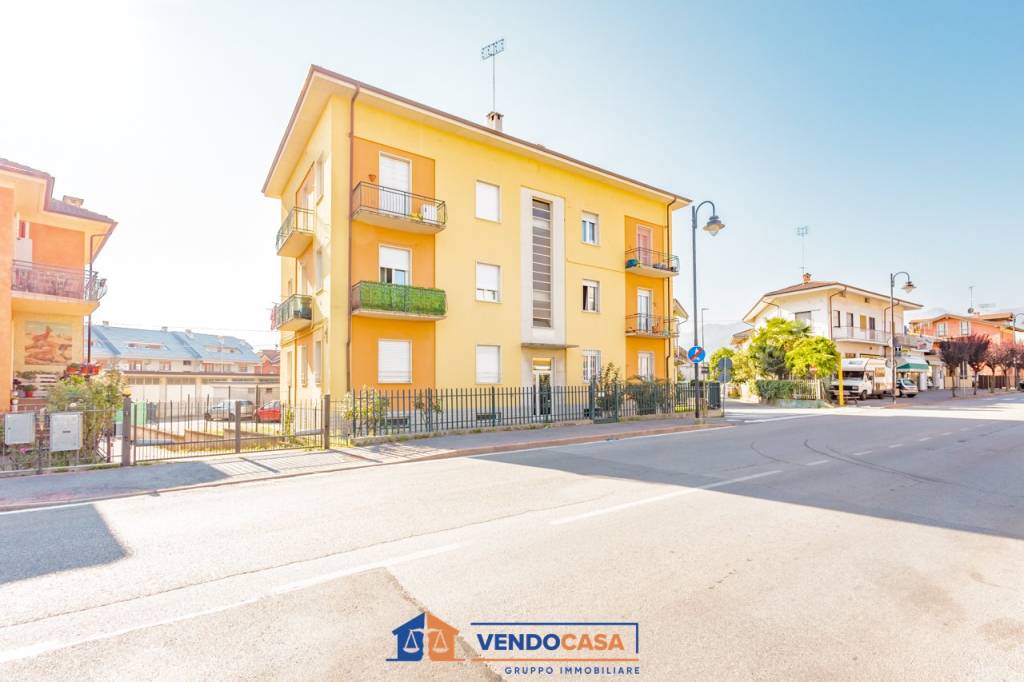 Appartamento in vendita a Borgo San Dalmazzo corso Barale, 126