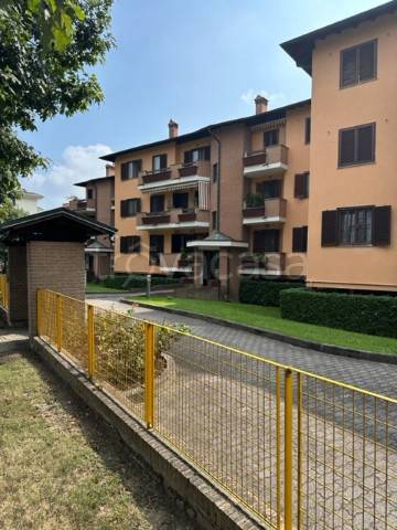 Appartamento in vendita a Pantigliate viale Giuseppe Di Vittorio, 31