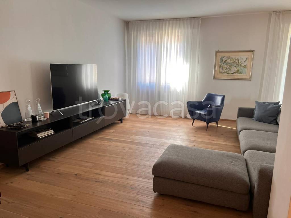 Appartamento in vendita a Padova riviera San Benedetto, 6