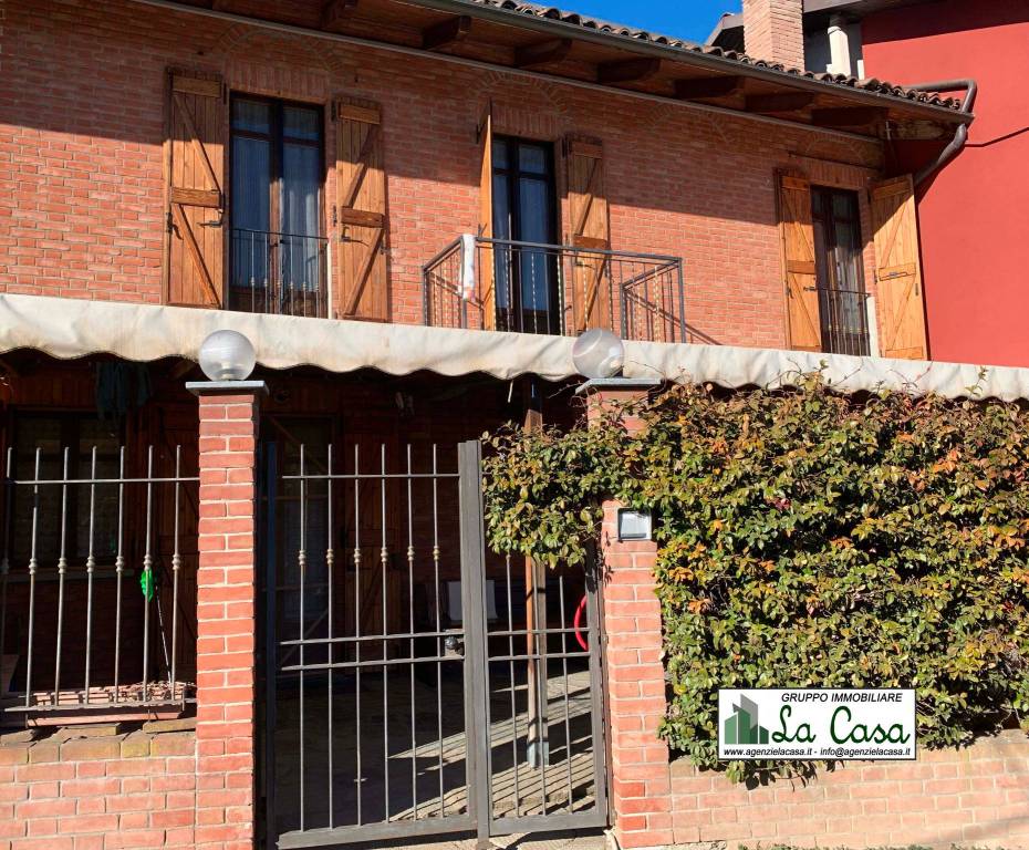 Rustico in vendita a Villanova d'Asti borgo Bianchi