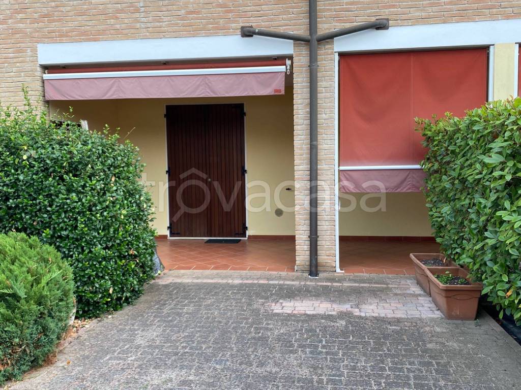 Villa Bifamiliare in vendita a Comacchio via Imola