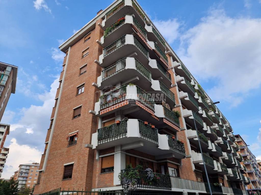 Appartamento in vendita a Torino via Gorizia, 184
