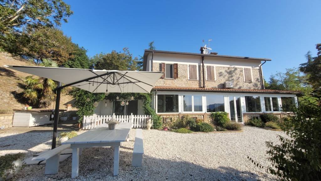 Villa in vendita a Predappio strada Vicinale Predappio Alta Baccanello