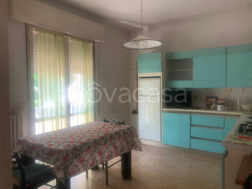 Villa Bifamiliare in vendita a Riccione viale Cecina