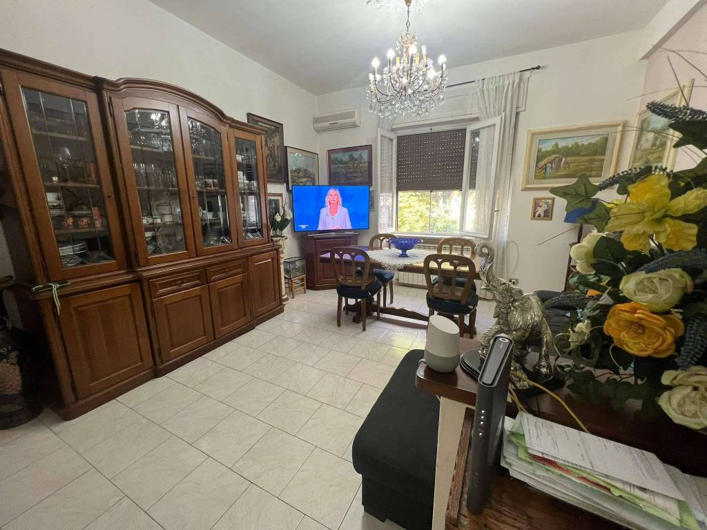 Appartamento in vendita a Cormano via Stelvio 2