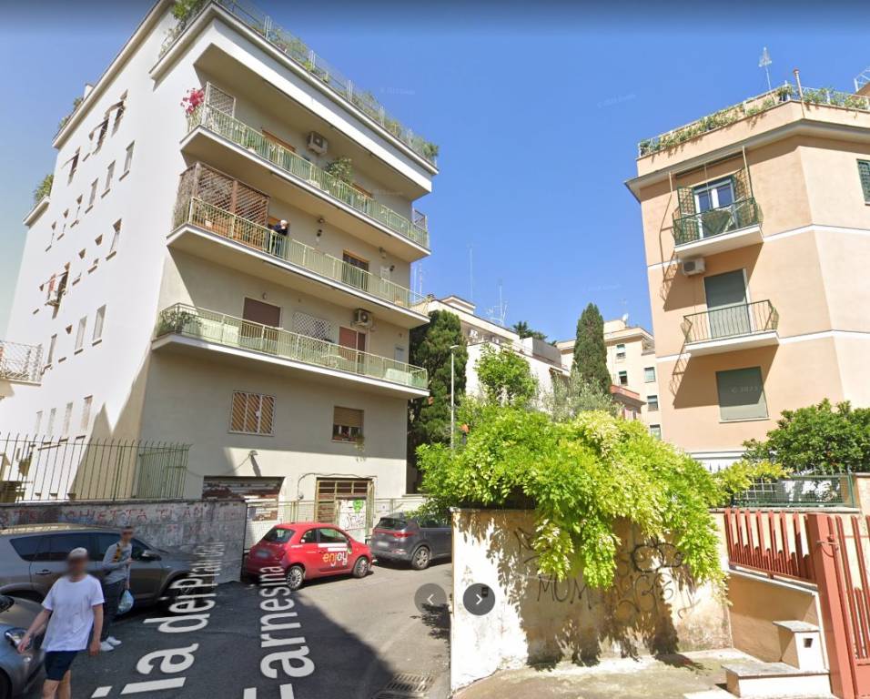 Appartamento in affitto a Roma via dei Prati della Farnesina