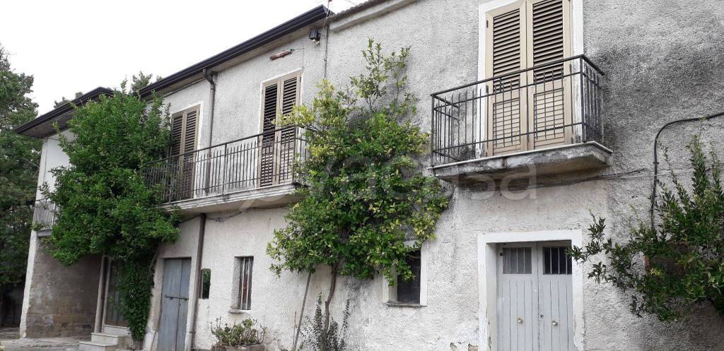 Casale in in vendita da privato a San Potito Sannitico via Valle Chiarelle, 8